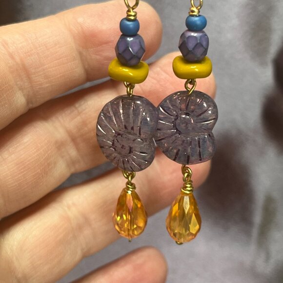 Ammonite Shell Dangle Earrings – Boho Ocean Inspired Earrings - Picture 4 of 4